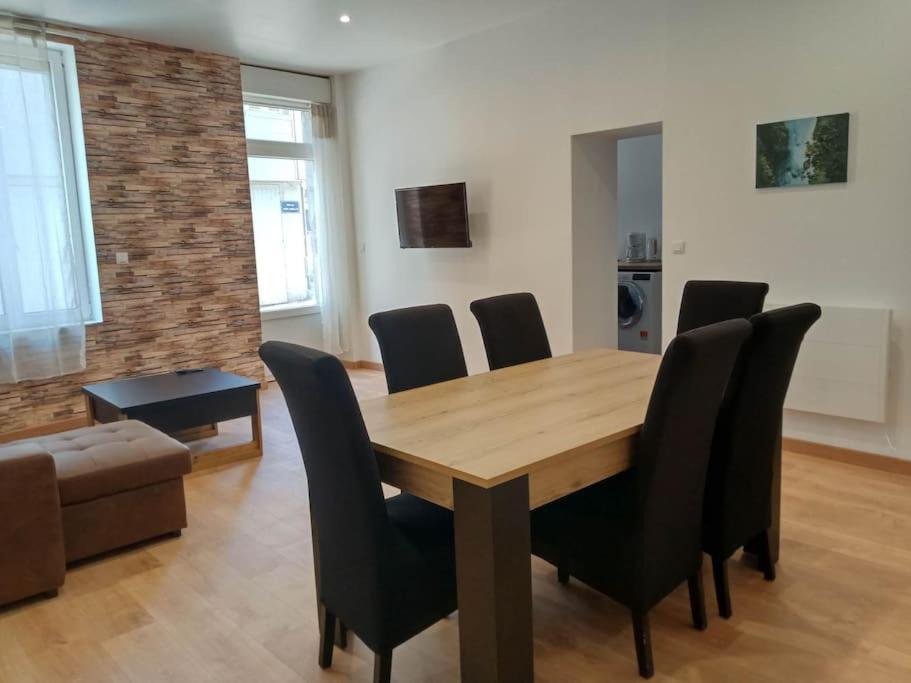 Gonnelles Appartement T3 Centre Ville Rdc D Agen Exterior foto