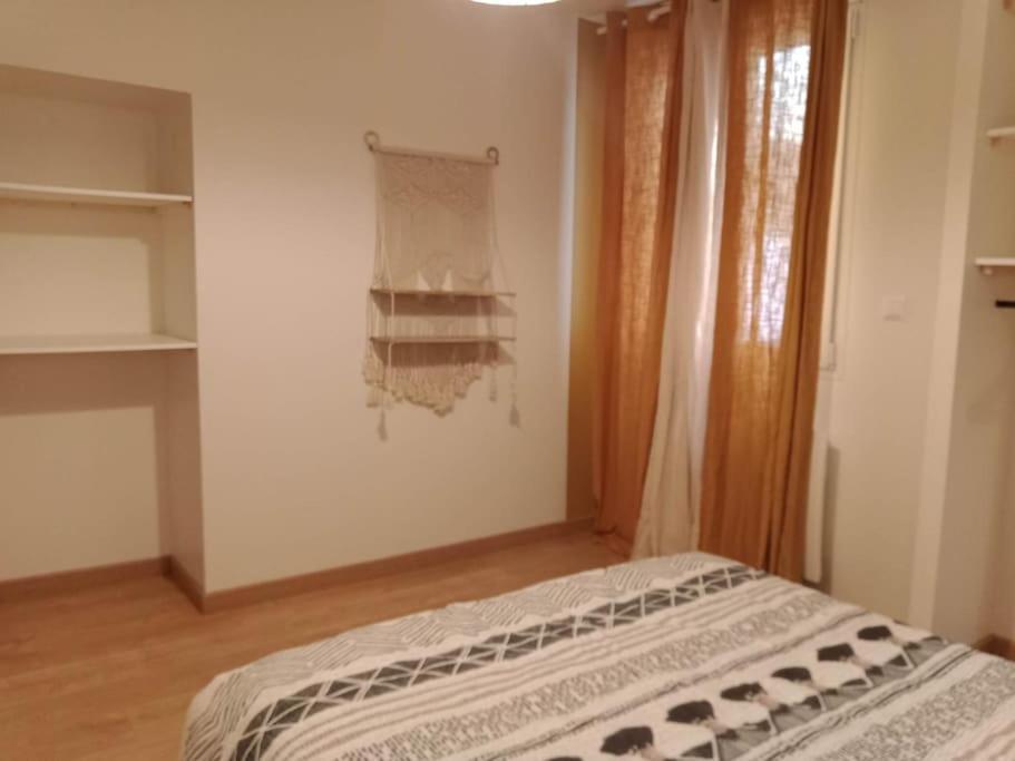 Gonnelles Appartement T3 Centre Ville Rdc D Agen Exterior foto